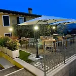 Relais Fontana Rosa Wellness Bed & Breakfast 4*