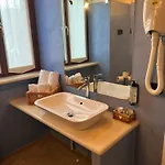 Relais Fontana Rosa Wellness Bed & Breakfast 4*