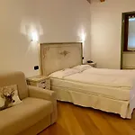 Panzió Relais Fontana Rosa Wellness